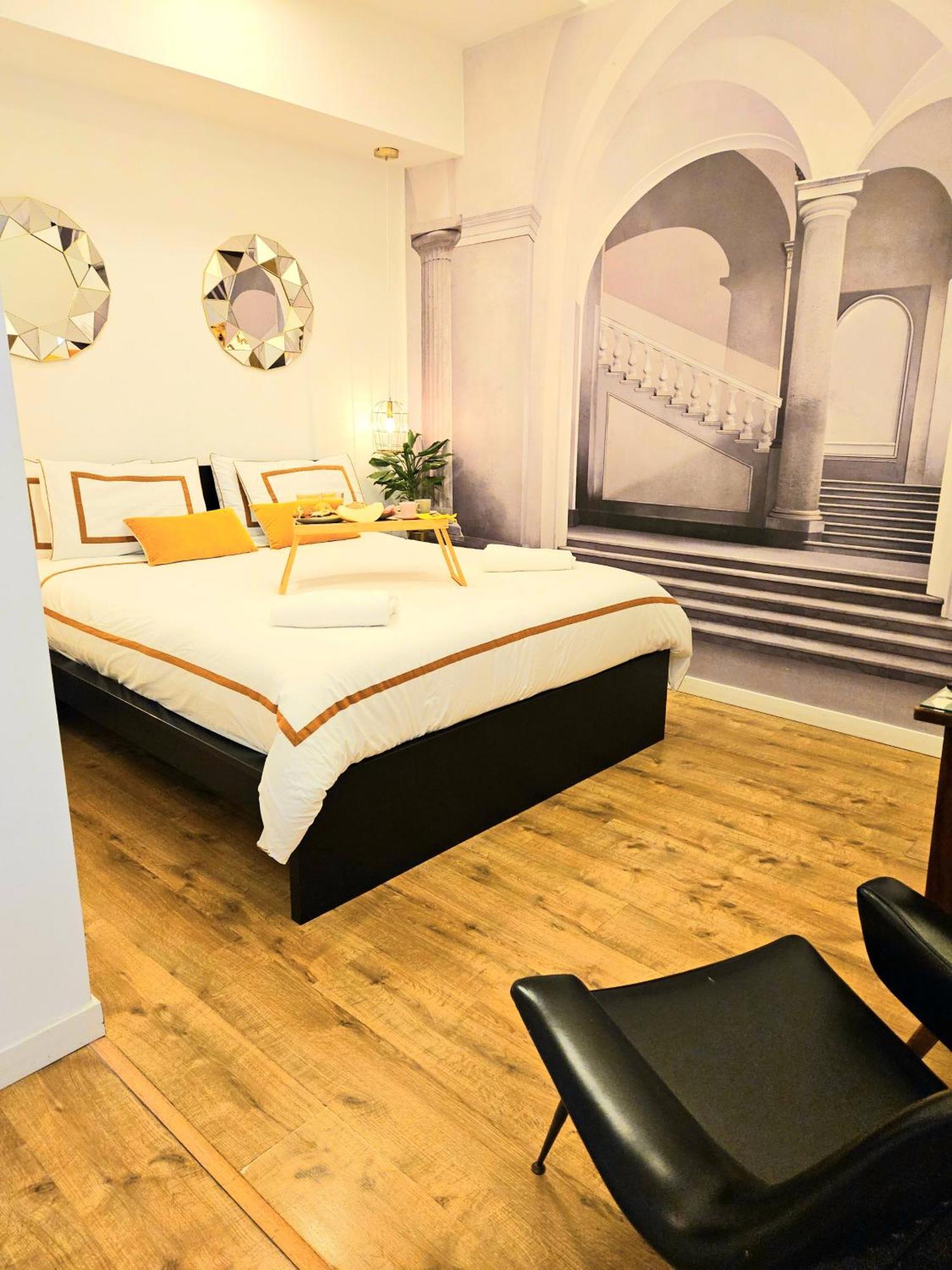 Daily Napoli - Lungomare Hotel Екстериор снимка