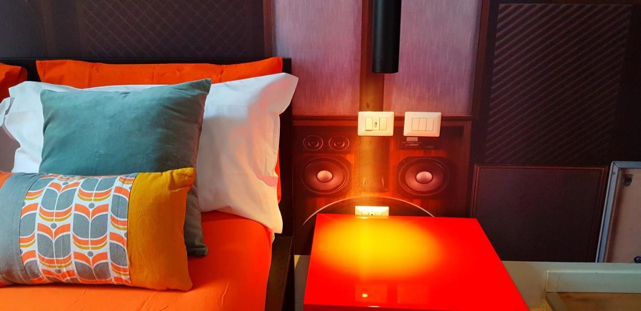 Daily Napoli - Lungomare Hotel Екстериор снимка